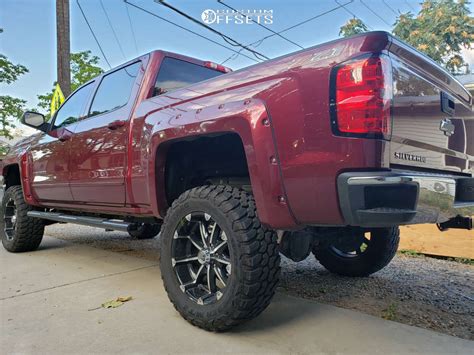 2015 Chevrolet Silverado 1500 With 20x9 18 XD Badlands And 35 12 5R20