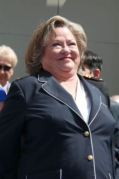 Lauren Tewes From 'The Love Boat' Is 69 And Serves Up Smiles As A Chef