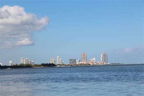 OLI'S EYES: Miami Beach from Key Biscayne / Miami Beach desde la isla ...