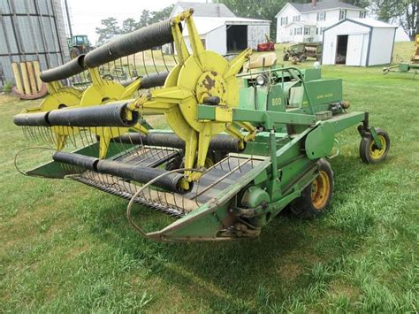 Sold John Deere 800 Hay And Forage Windrowers Tractor Zoom