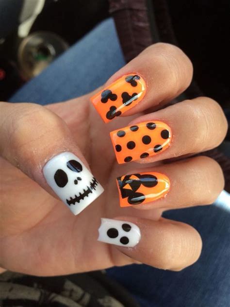 50 Easy Diy Halloween Nail Design Ideas For Spooky Season Mickey