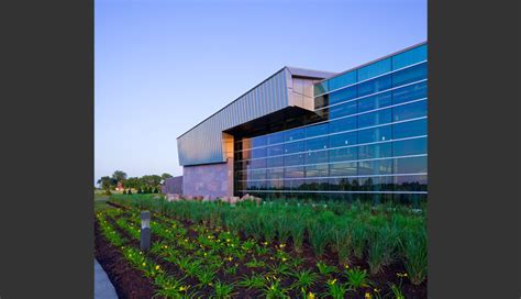 University of South Dakota - Wellness Center :: RDG Planning & Design