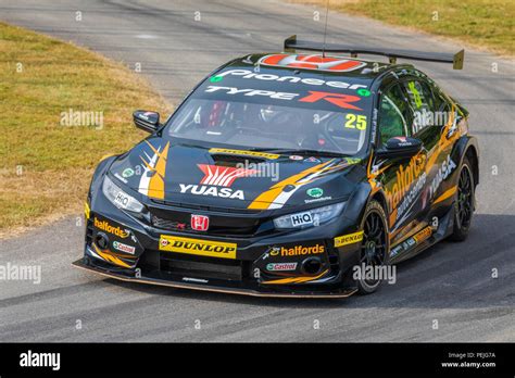 2018 Yuasa Racing Honda Civic Type R Btcc Entrant With Driver Matt Neal At The 2018 Goodwood