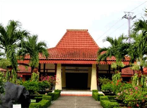 rumah adat jawa barat lembarinfo