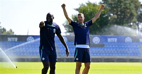 Inter Chi Con Lautaro Tutti I Numeri Di Dzeko E Lukaku A Confronto