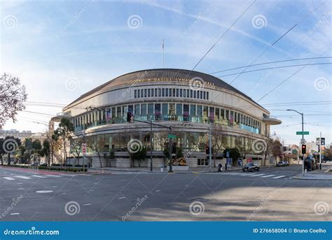 Louise M. Davies Symphony Hall Stock Photo - Image of street, center ...