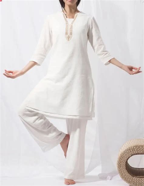 Cottonandlinen White Embroidery Tai Chi Clothing Yoga Suit Women Zen