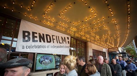 BendFilm_festivalgoers_Tower_Theatre - BrooksResources.com