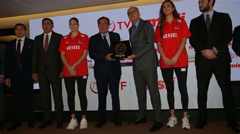 Misliden Voleybola Dev Destek Sultanlar Liginin Yan S Ra Filenin