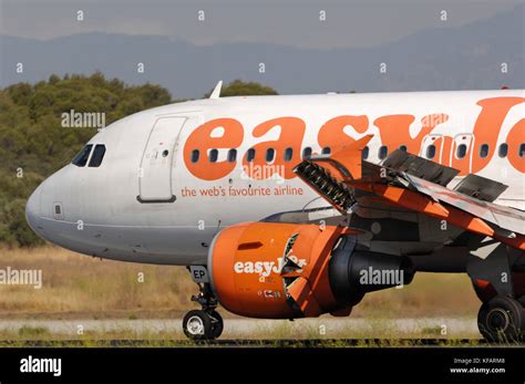 Flaps And Slats On The Wing Of An EasyJet Airbus A319 100 Landing With