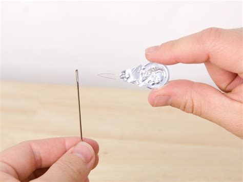 What is a Needle Threader and How to Use It