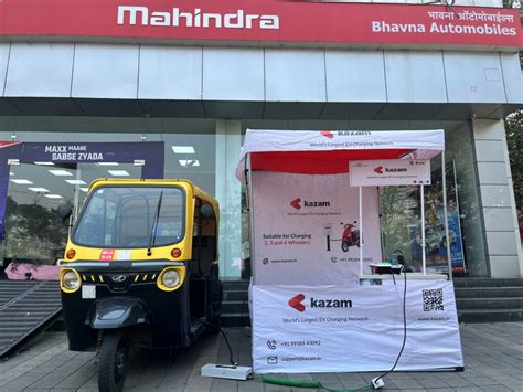 Mahindra Last Mile Mobility Sets Up 3 Wheeler EV Charging Stations