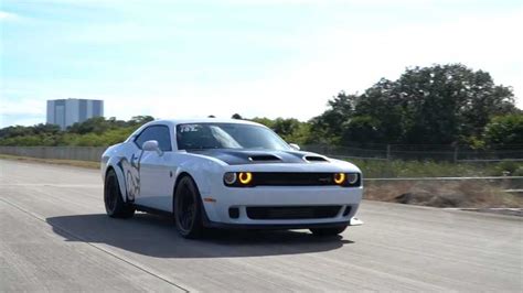 Dodge Challenger Srt Hellcat Photo Galleries