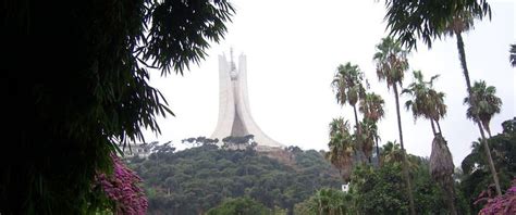 Le Mémorial du Martyr Makam El Chahid à Alger