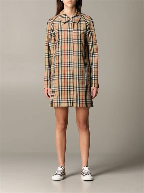 Burberry Activates Its Fashion Calendar, Announces September Fashion ...