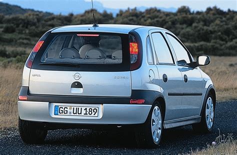 Chevrolet Corsa 1994 - 2001 Hatchback 5 door :: OUTSTANDING CARS