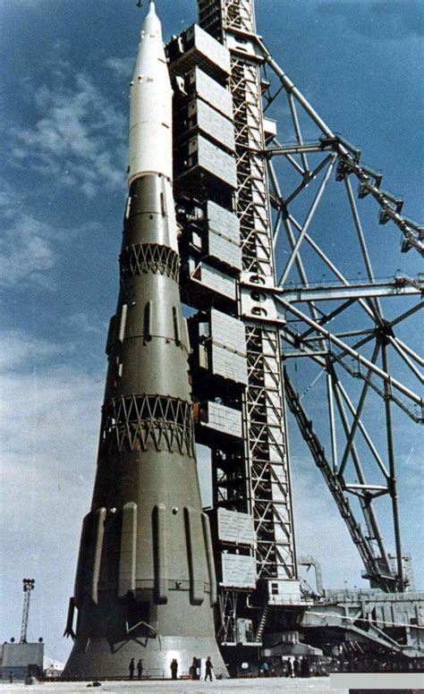 The doomed N-1 rocket standing on the pad prior to launch. : space