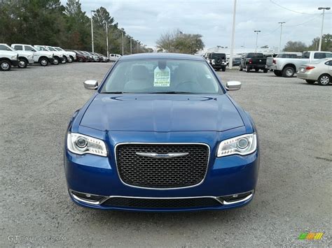 2018 Ocean Blue Metallic Chrysler 300 Limited 124928876 Photo 8