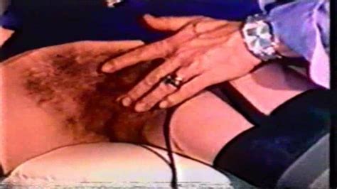 Naked Karin Hilgers In Biggi Eine Ausreisserin