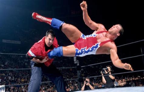 Kurt Angle Revela Un Incidente En El Ring Con Shane McMahon Planeta