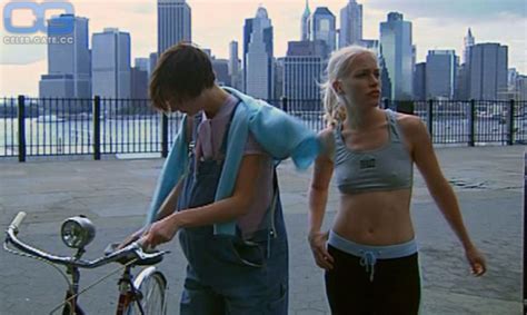 Piper Perabo Nude Pictures Onlyfans Leaks Playboy Photos Sex Scene Uncensored