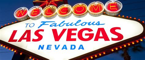 The famous Las Vegas sign | Las vegas, Vegas, Vegas sign