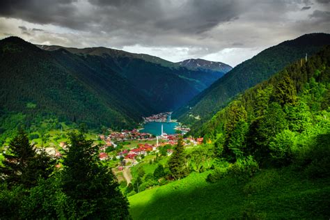 Uzungölde Gezilecek Yerler Tarihi ve Doğal Güzellikler