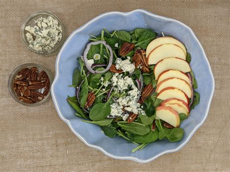 Mixed Greens Salad With Pecans Blue Cheese Apples And Creamy Balsamic Vinaigrette Foodom