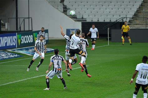 CBF altera data do clássico entre Santos e Corinthians no Brasileirão