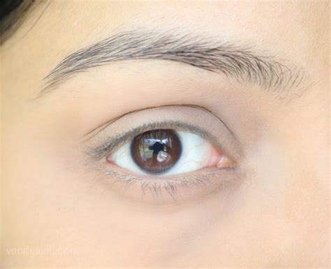 Urban Decay Naked Skin Weightless Complete Coverage Concealer Review Swatches