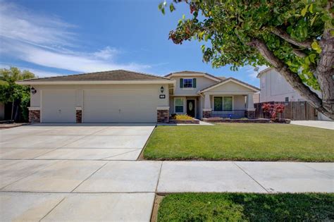 769 Tamarack Way Los Banos Ca 93635 Mls 223057141 Redfin