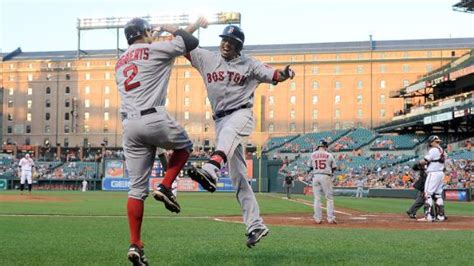 Boston's Mookie Betts makes history with 2 more home runs - ABC13 Houston