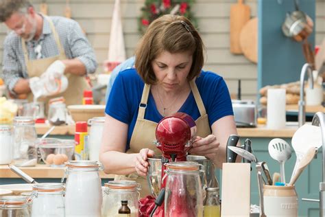 'The Great British Baking Show: Holidays' Premieres On Netflix