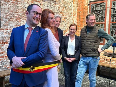 Vincent Van Quickenborne Wordt Opnieuw Burgemeester Van Kortrijk