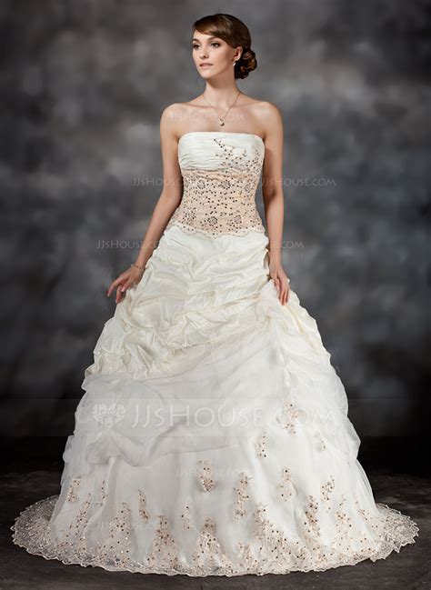 Ball Gown Strapless Sweep Train Taffeta Wedding Dress With Ruffle Lace