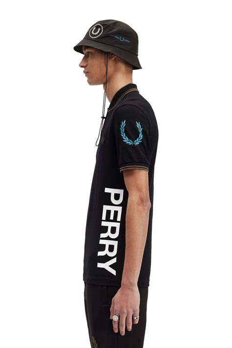 Polo Fred Perry Negro Graphic Branded Tee Correos Market