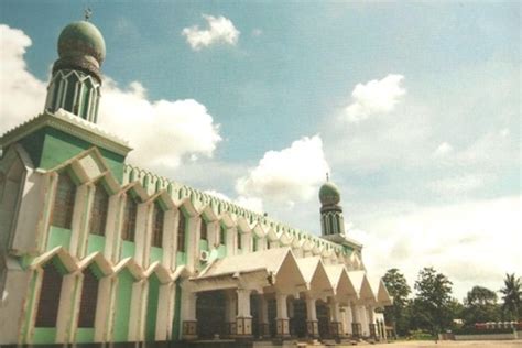 Bacaan Doa Masuk Dan Keluar Masjid Lengkap Arab Latin Dan Artinya