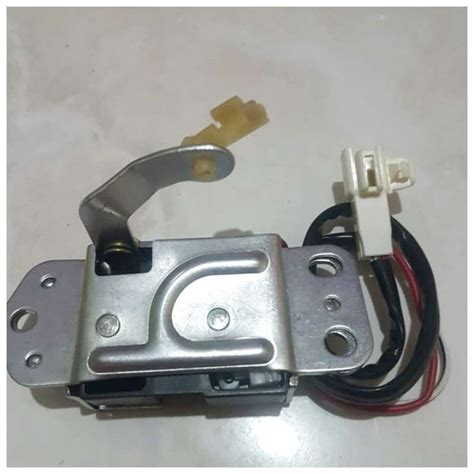 Jual Jual Door Lock Bagasi Pintu Belakang Toyota Kijang Kapsul Capsul