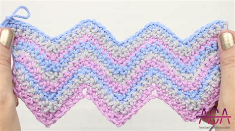 Crochet Simple Chevron Stitch Baby Blanket - Easy Tutorial - Crochetaholic