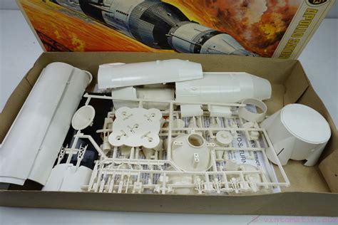 Airfix Apollo Saturn V Model Kit 1144 Scale Model Kit