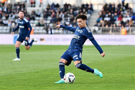 Mercato L ASSE Surveille Un Top Joueur De Ligue 2