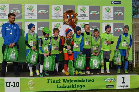 Turniej Z Podw Rka Na Stadion O Puchar Tymbarku Sp