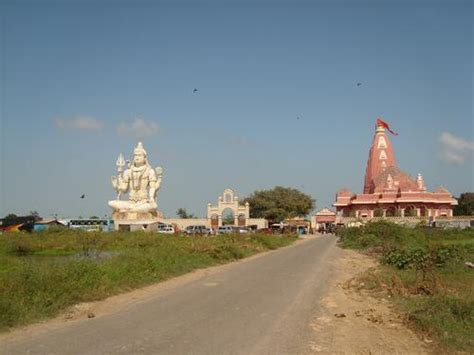 Nageshwar Temple in Dwarka - Reviews - Veethi Travel