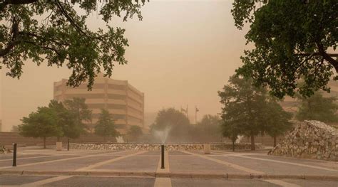 Photos Show Dust Storm Rolling Through Midland