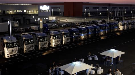 Daimler Truck Retail Italia Ha Inaugurato Il Terzo Nuovo Impianto