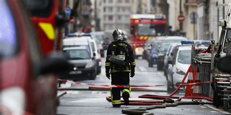 Un Mort Dans Lincendie Dun Appartement à Paris