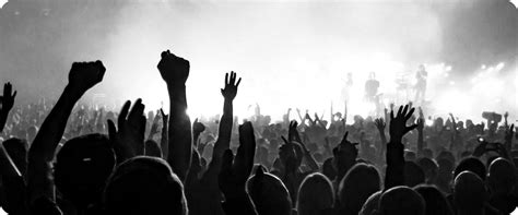 powering  performance revolution gobo