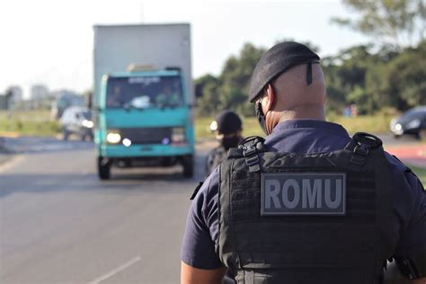 Romu Faz Apreensões De Moto Roubada E De Simulacro De Arma Diário De