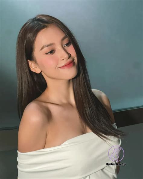 Nh Tr N Ti U Vy Nude Khoe V To Tr N N Ng B Ng M I Nh T Nh G I Xinh