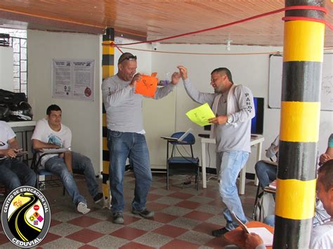 Capacitaci N En Manejo Defensivo Para Motociclista Y T Cnicas De